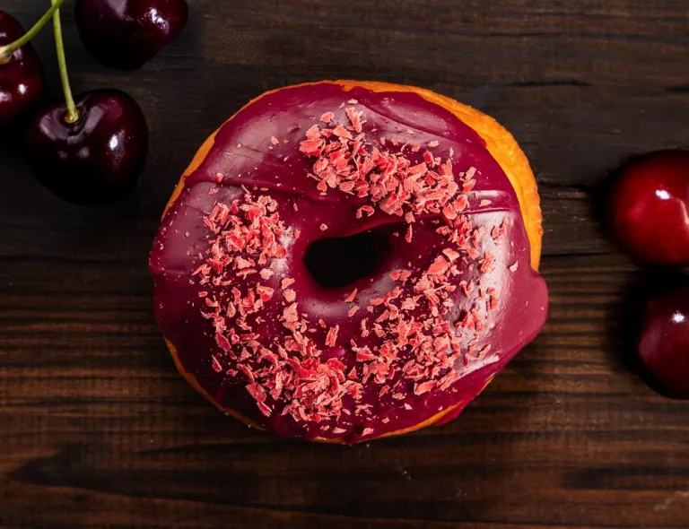 Donut cerise